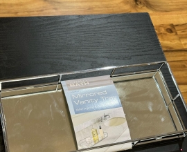 Mirrored vanity tray